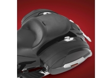 VICTORY SADDLEBAG LID BRAS