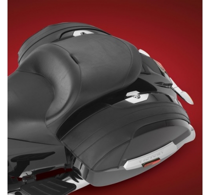 VICTORY SADDLEBAG LID BRAS