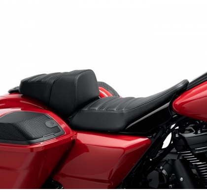 Drag Seat